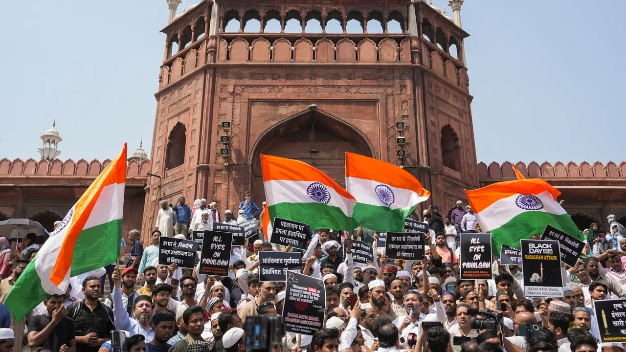 Muslims protest Pahalgam Attack Jama Masjid