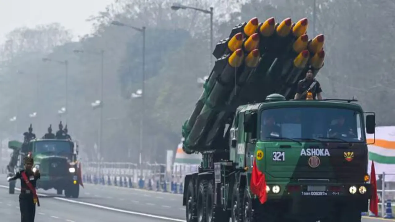 Pinaka rocket system image