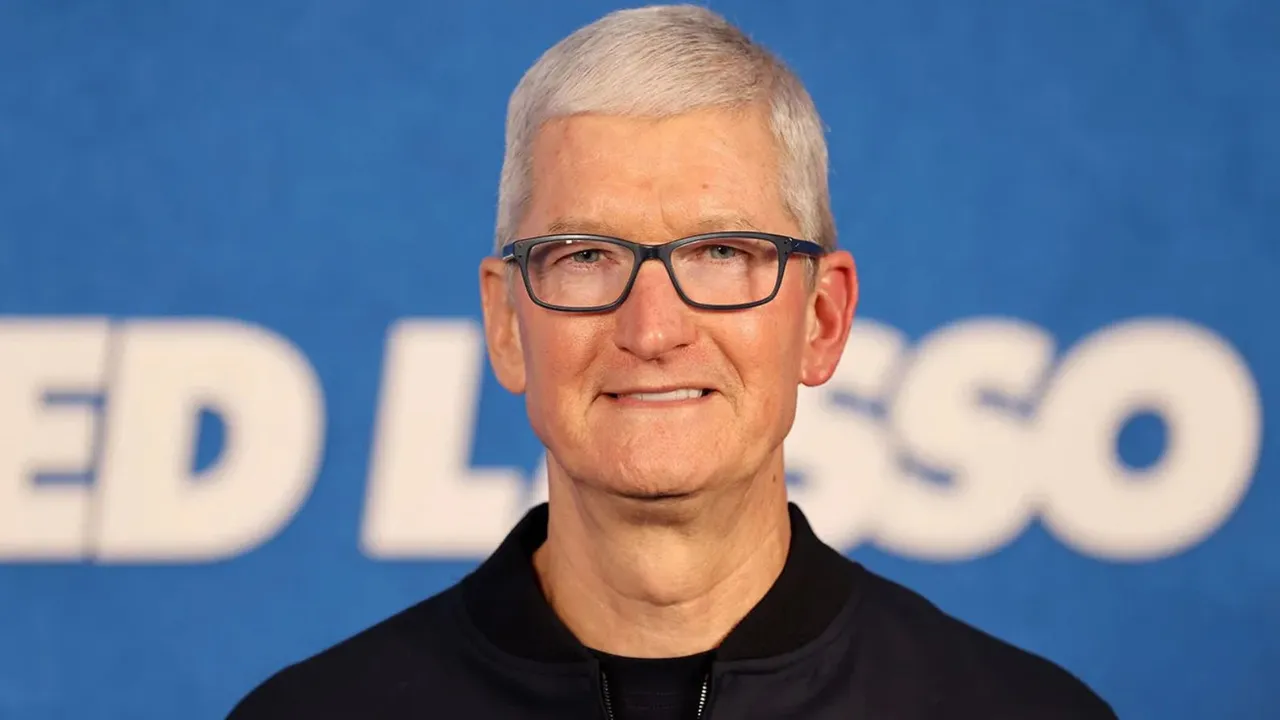 Apple CEO Tim Cook image