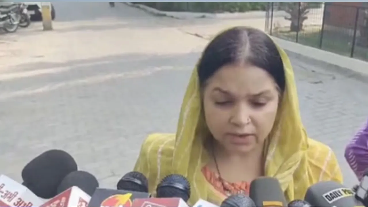 Vinay Narwal mother
