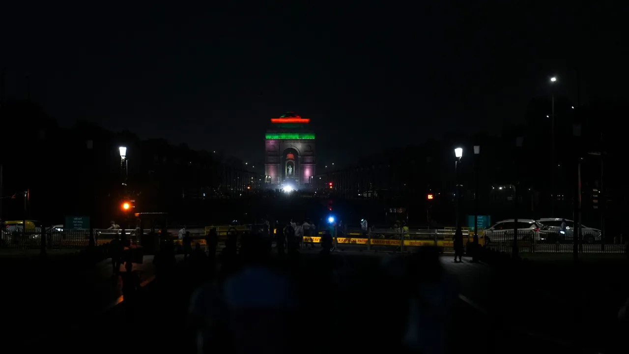 India Gate Blackout in Delhi Blackout Delhi Weather