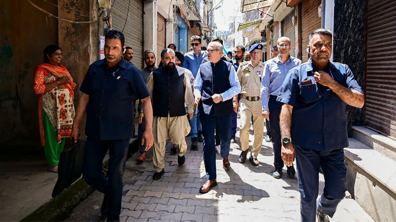 Chief Minister Omar Abdullah arrives in Poonch to assess the situation following recent cross-border shelling. 