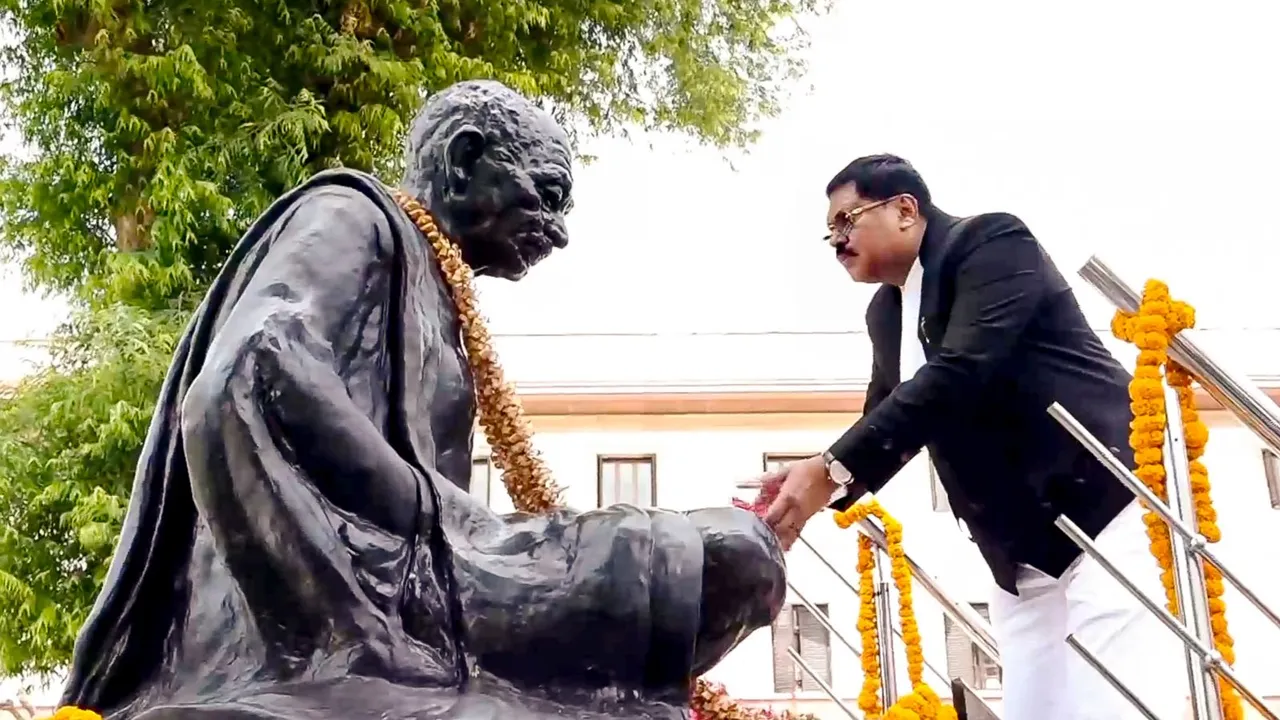 B R Gavai Mahatma Gandhi