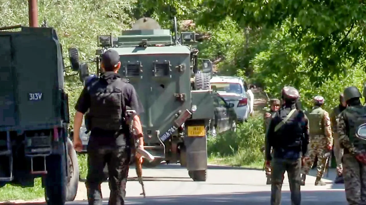 Indian Army Pulwama Encounter Tral Encounter