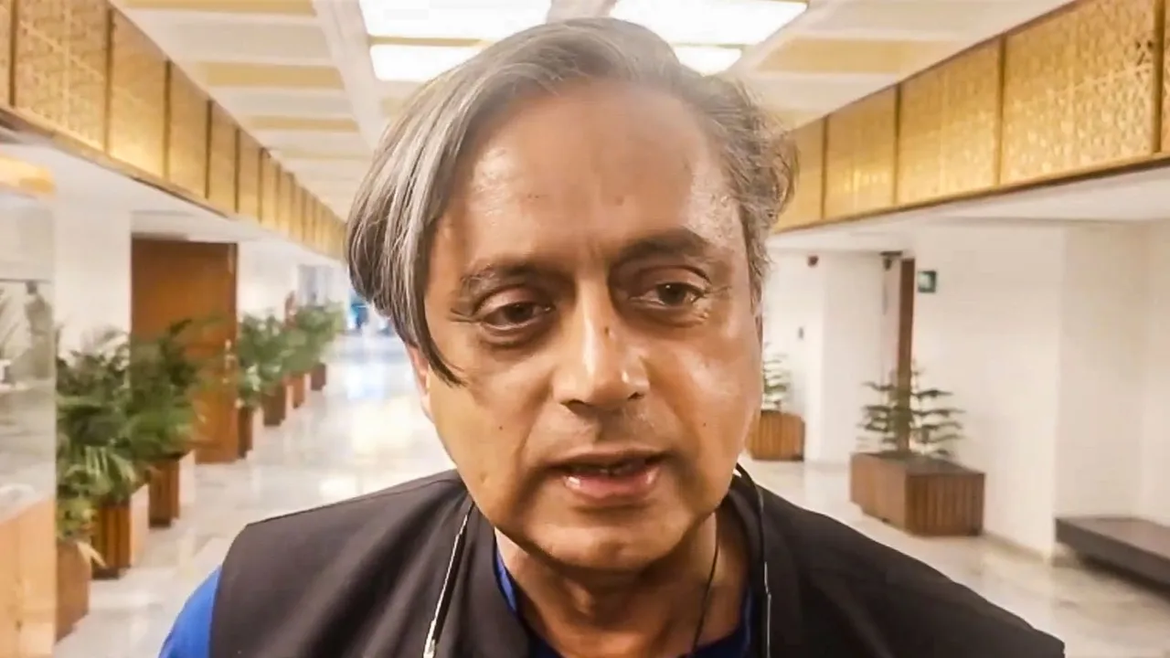 Shashi Tharoor Parliamentary Committee