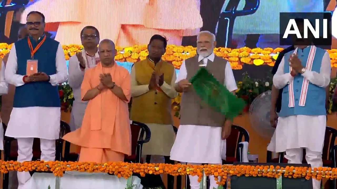 PM Narendra Modi, CM Yogi Adityanath flag off Kanpur Metro’s new corridor between Chunniganj and Nayaganj.