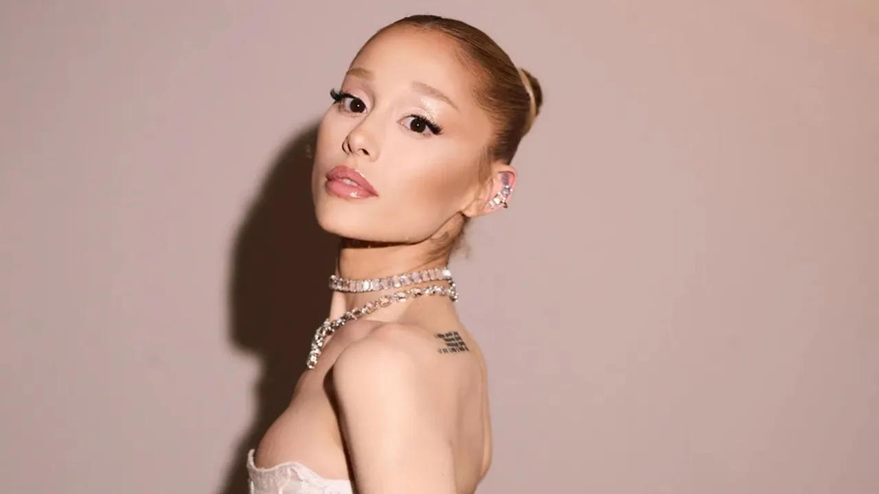 Ariana Grande image