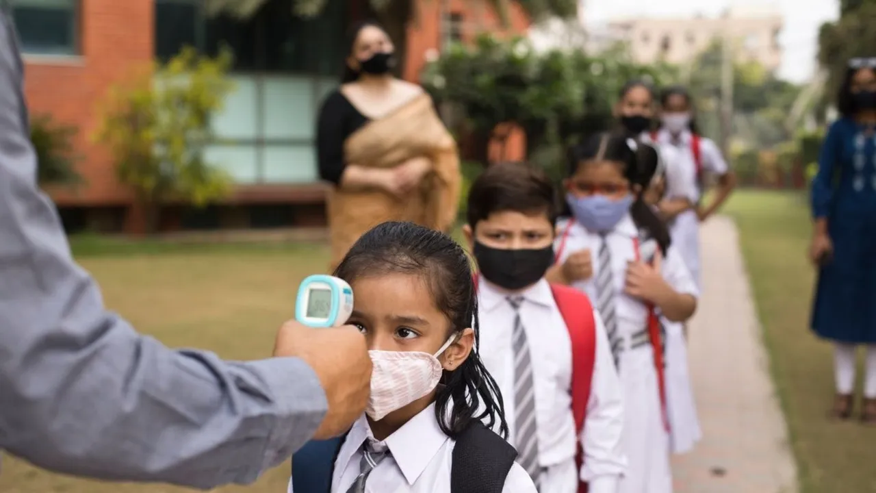 Karnataka School Covid Mask Covid Cases Covid-19