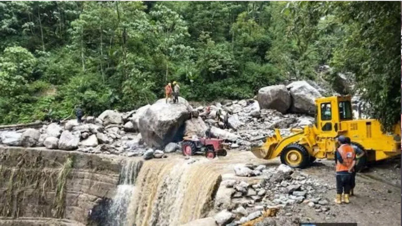Landslide hits mangan