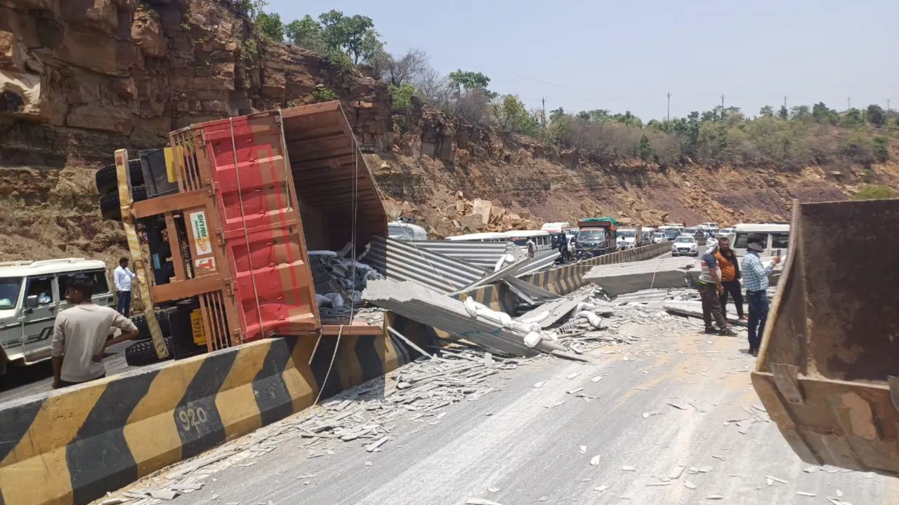 reva Accident 