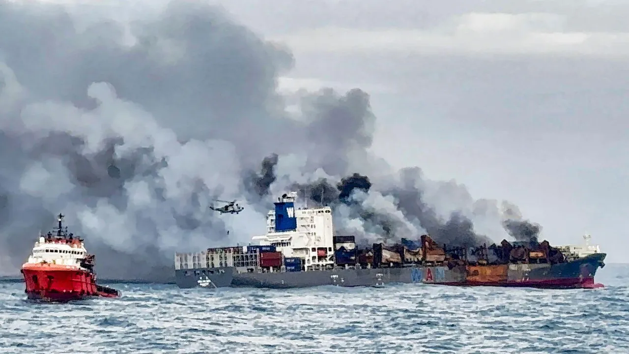 MV Wan Hai 503 Singapore Vessel Kerala Cargo Ship Fire