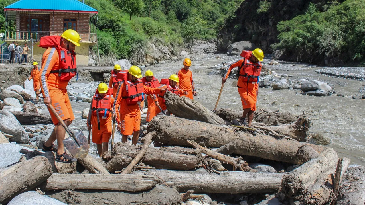 Himachal Flash Floods in Kullu Cloudburst