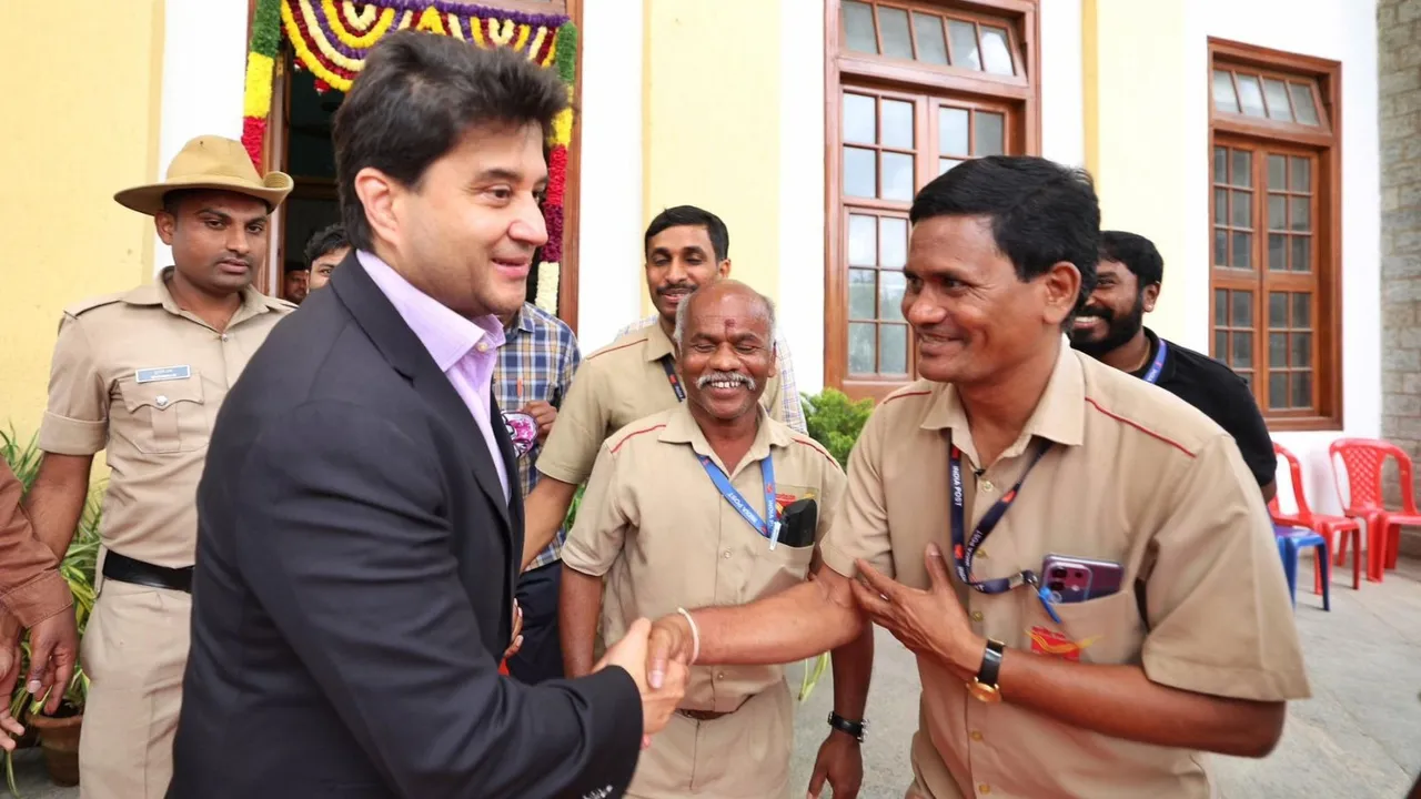Jyotiraditya Scindia Gramin Dak Sevak Sammelan
