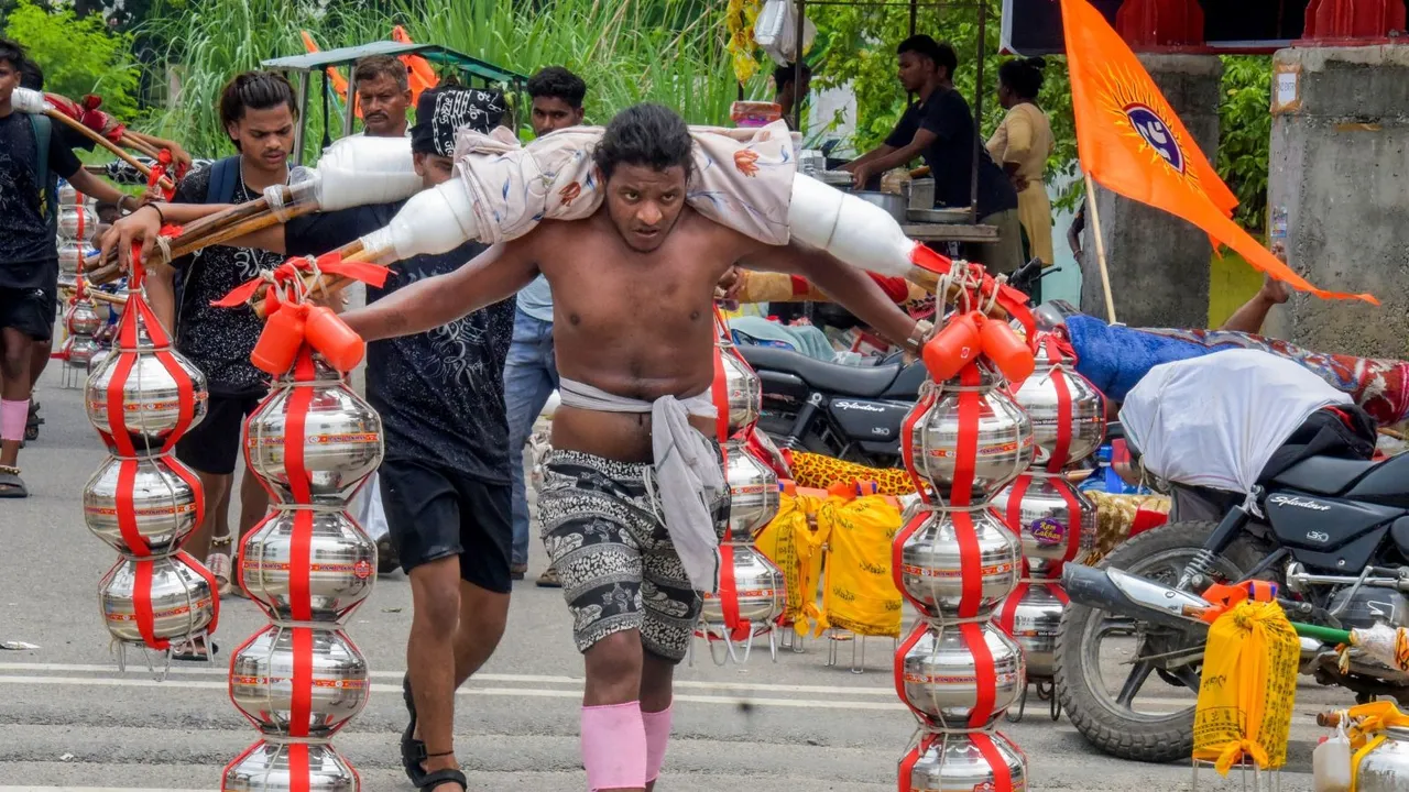Kanwar Yatra 2025 Kanwariya