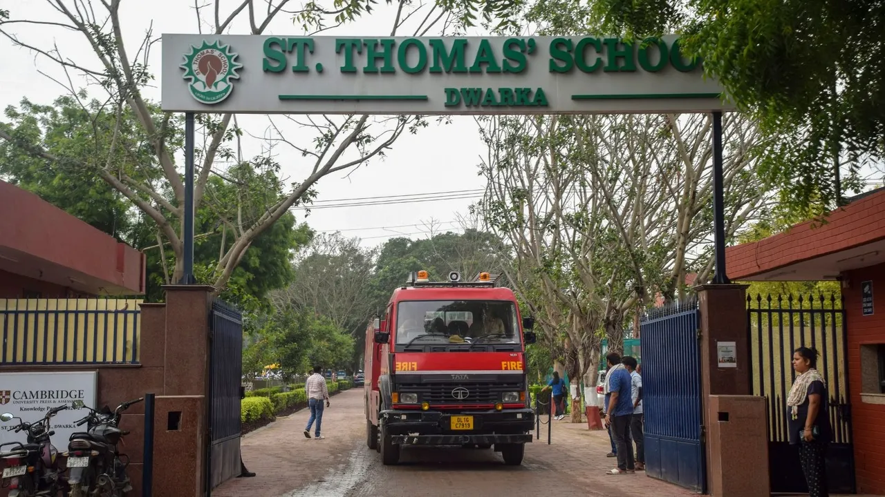 Delhi Schools Bomb threat St Thomas School Dwarka