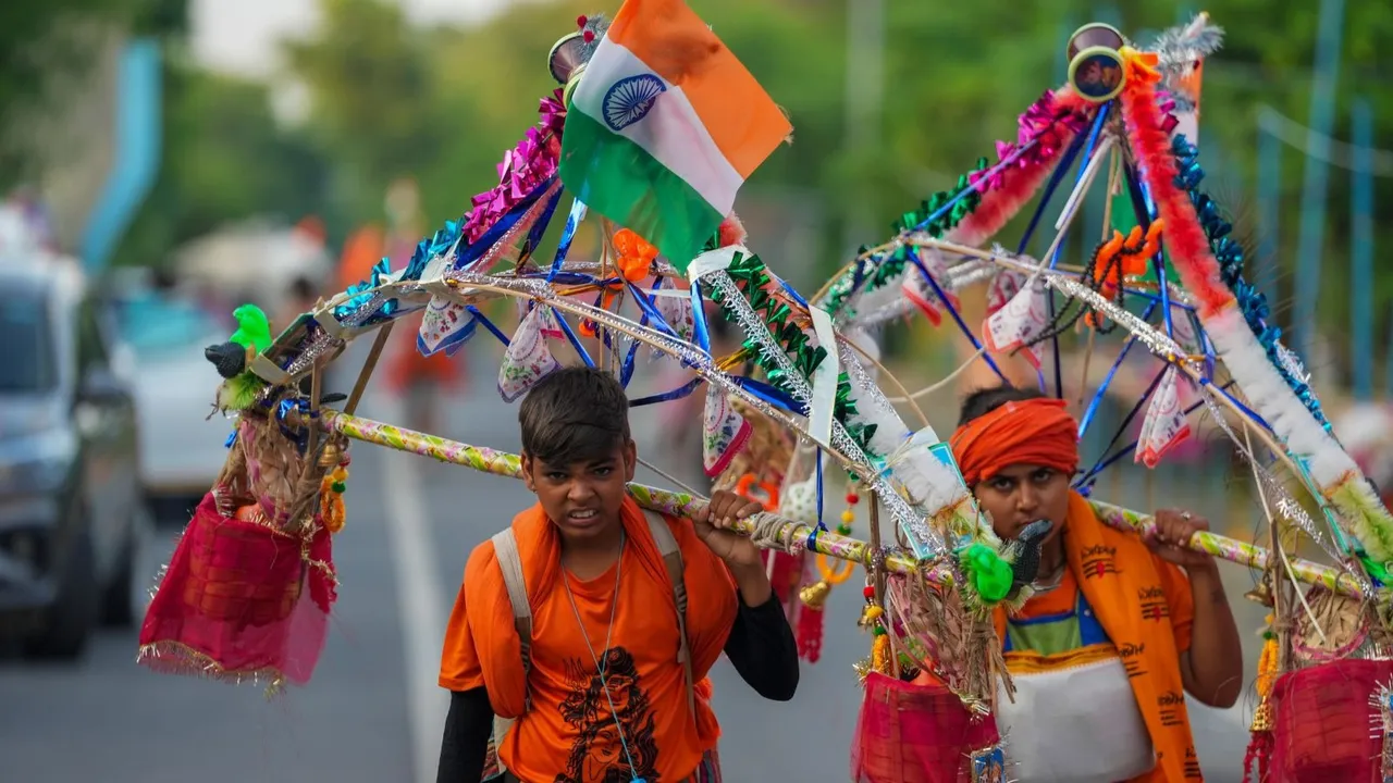 Kanwar Yatra Image Kanwariyas
