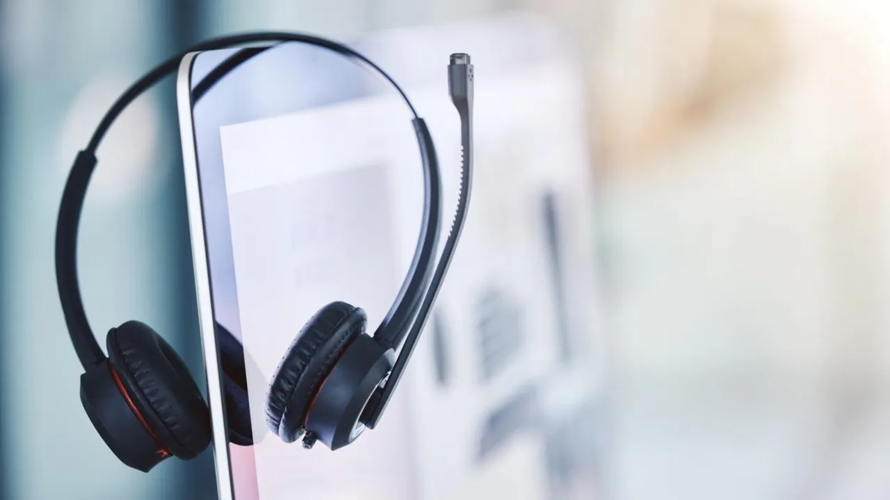 Fake Call Centres MNC Corporate Hiring Jobs UnEmployment Salary Hike