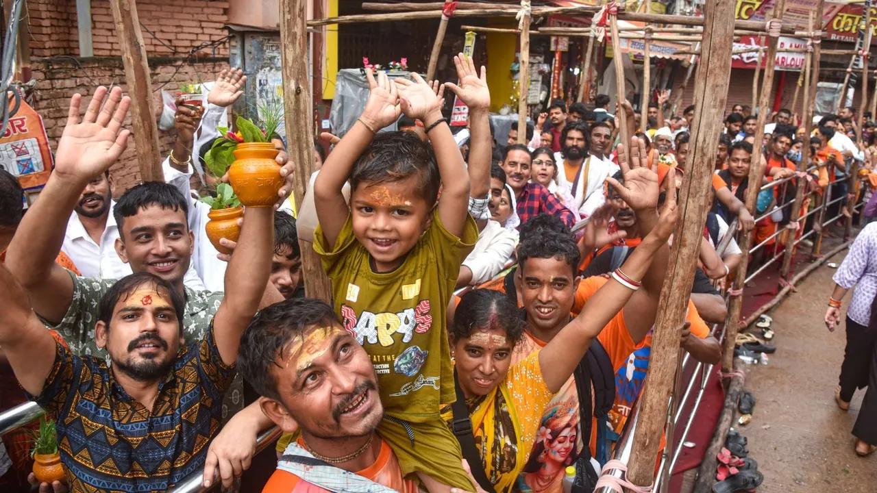 Varanasi Shravan Kashi Vishwanath