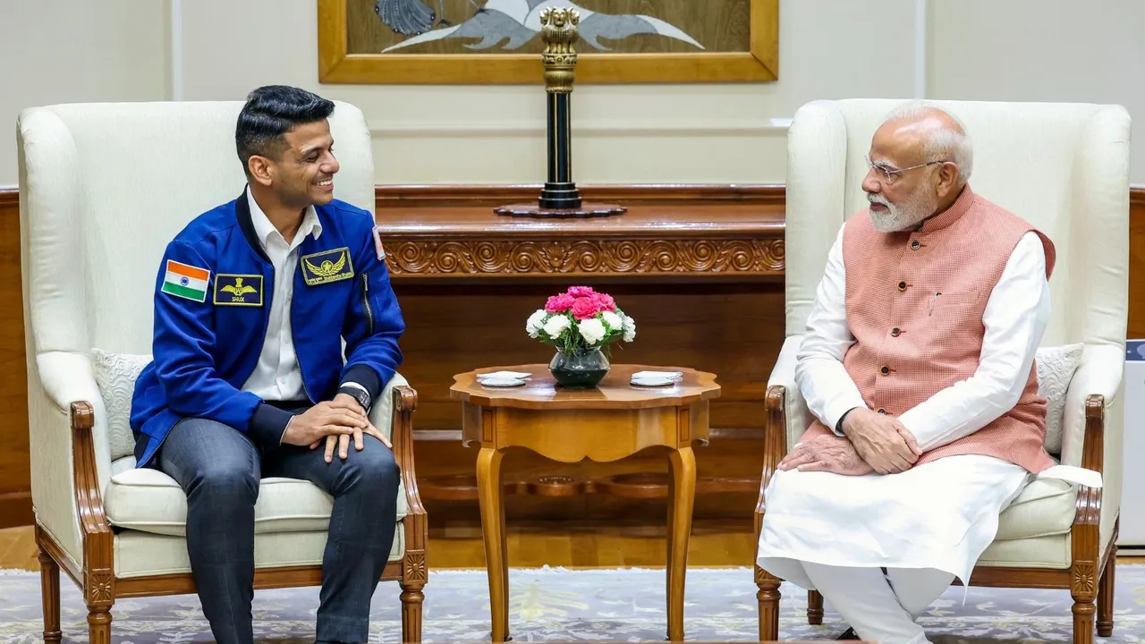 Narendra Modi Shubhanshu Shukla