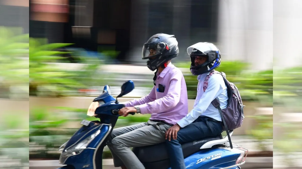 Bike Taxi Apps Bike taxi service Ola Rapido Uber