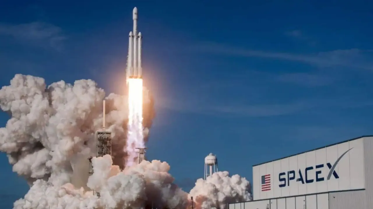SpaceX Falcon 9 Pixxel Dhruva Space