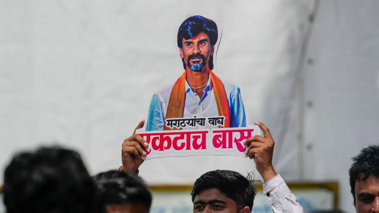 Manoj Jarange Patil Maratha Reservation Azad Maidan