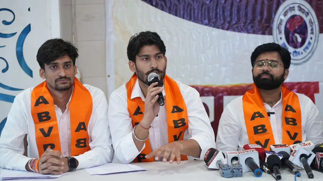 Newly elected PUCSC President Gauravveer Sohal (centre) addresses the media in Chandigarh on September 4, 2025.