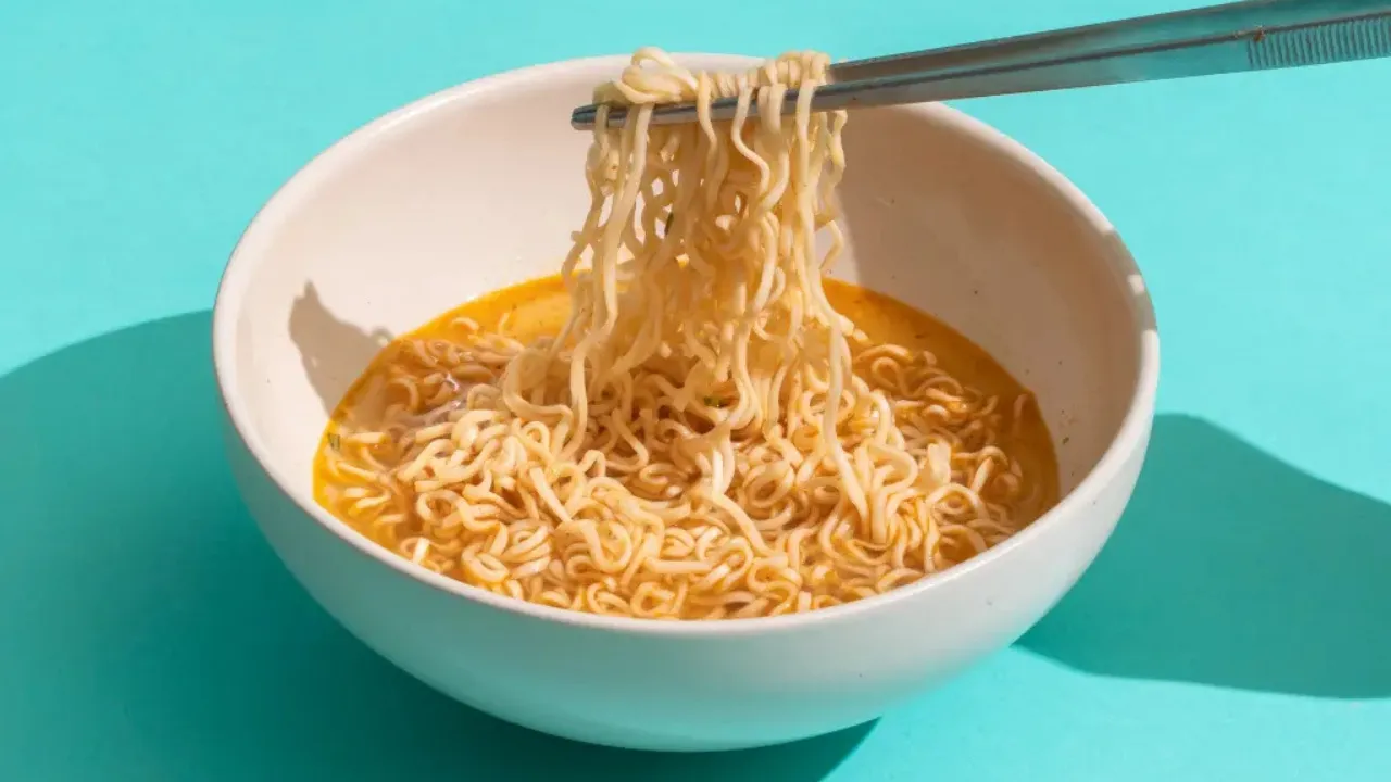 Instant ramen noodles