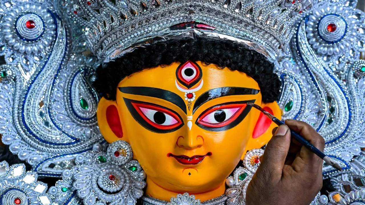 Kolkata Durga Puja pandals