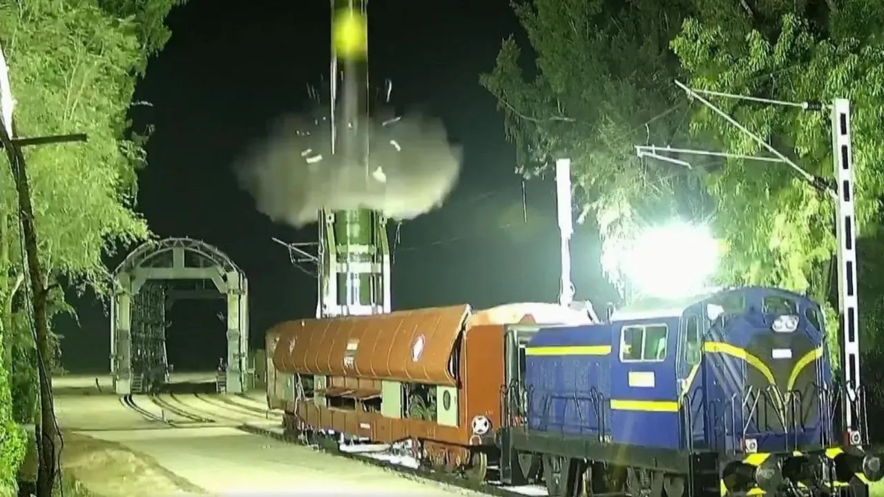 India Tests Agni-Prime Missile from Rail