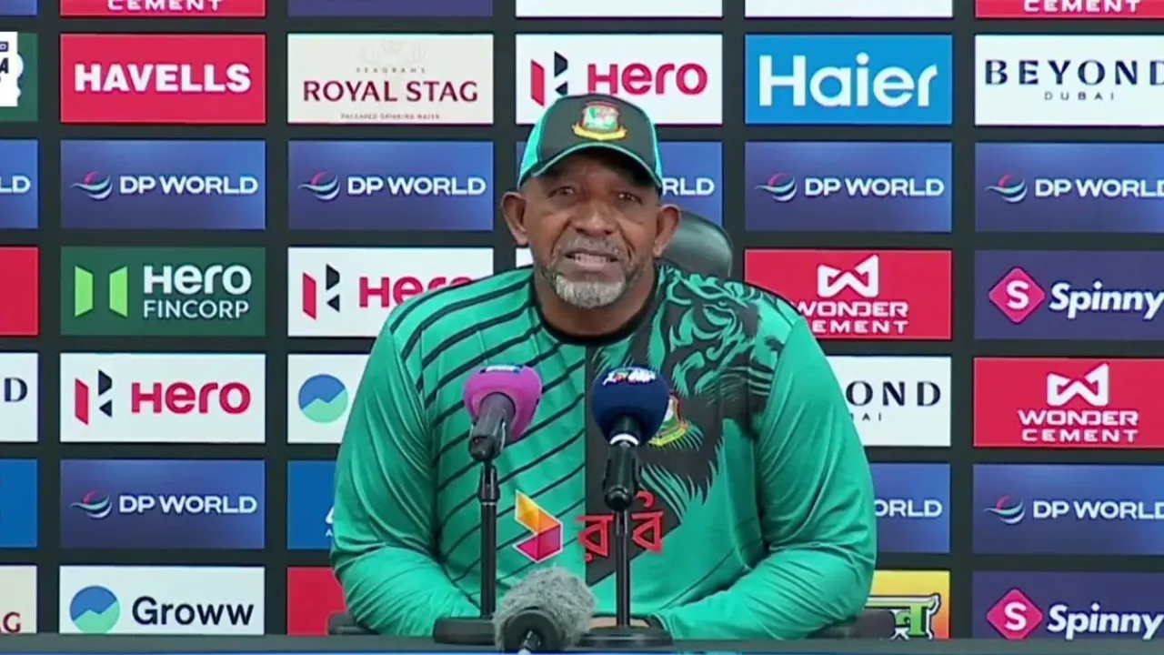 Phil Simmons Bangladesh