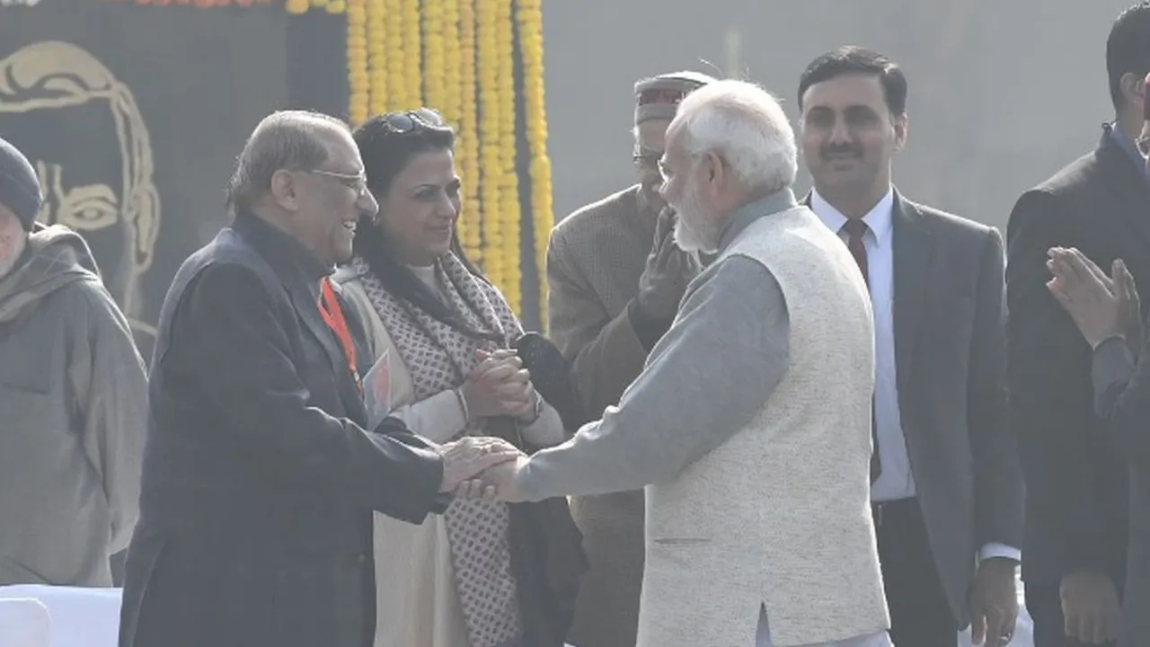 V K Malhotra Narendra Modi