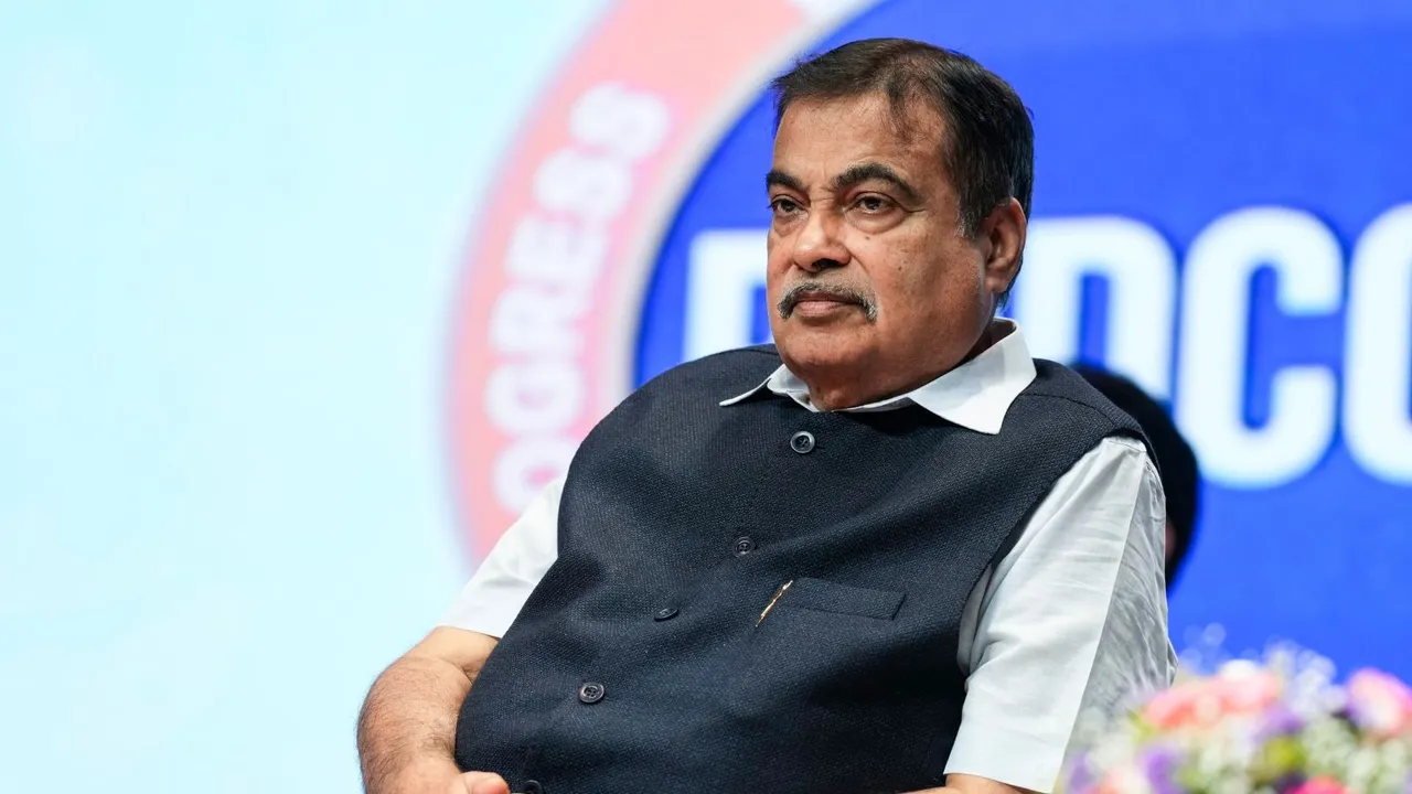 Nitin Gadkari PHDCCI