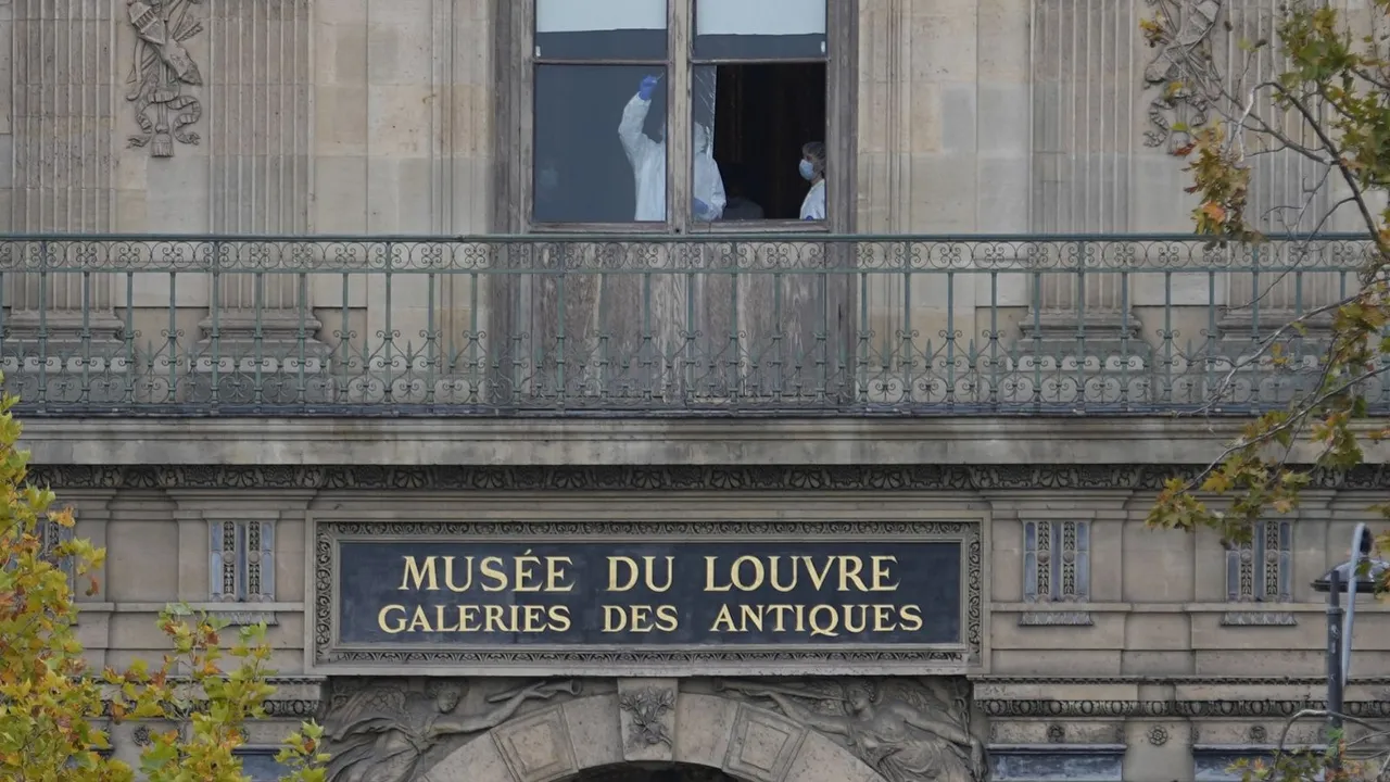 Louvre Museum Heist