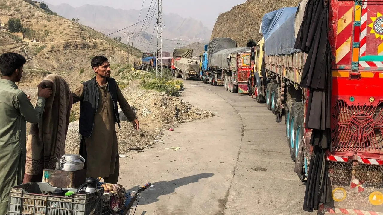 Pakistan Afghanistan Border Torkham Chaman Spin Boldak