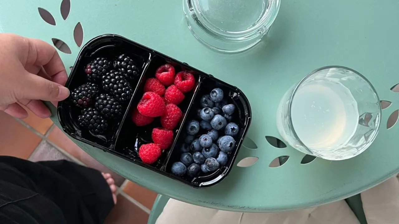 Berries Blueberry Healthy Diets Seasonal Fruits