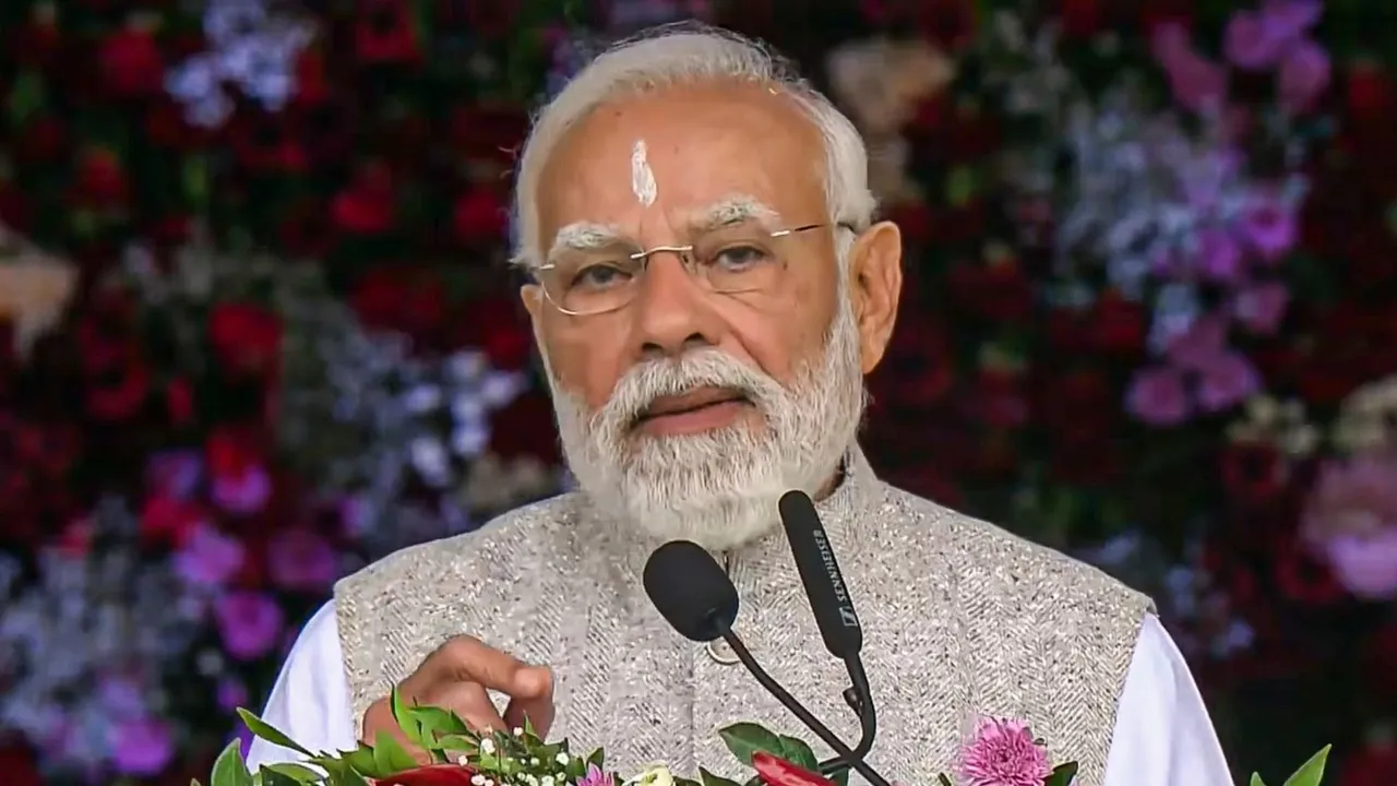 Narendra Modi Puttaparthi