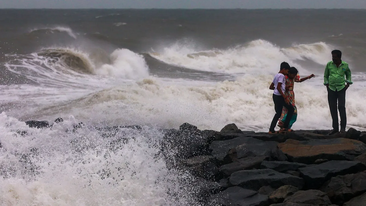 Cyclone Ditwah Chennai Rains Marina Beach Tamil Nadu Rains