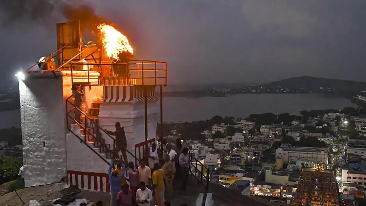 Madras HC Deepam Row