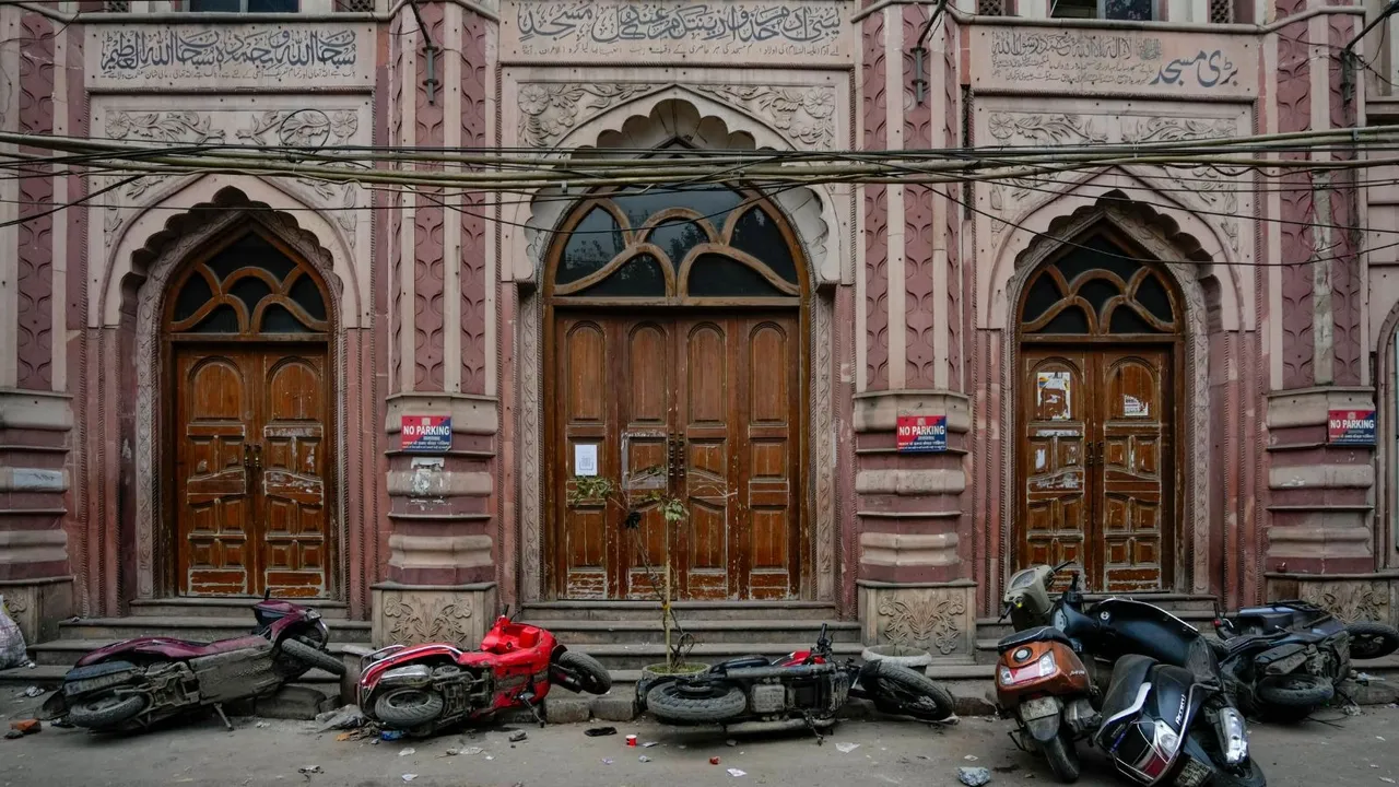 Delhi Demolition Drive Turkman Gate Mosque