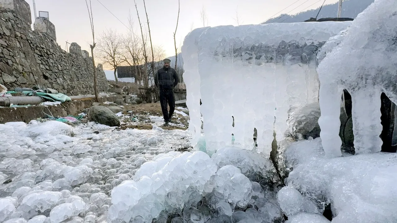 Kashmir Winters Jammu And Kashmir Snowfall Srinagar Anantnag
