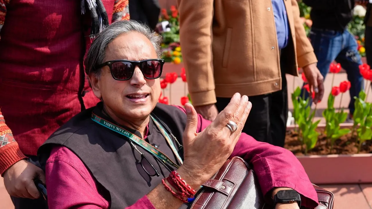 Shashi Tharoor on Budget