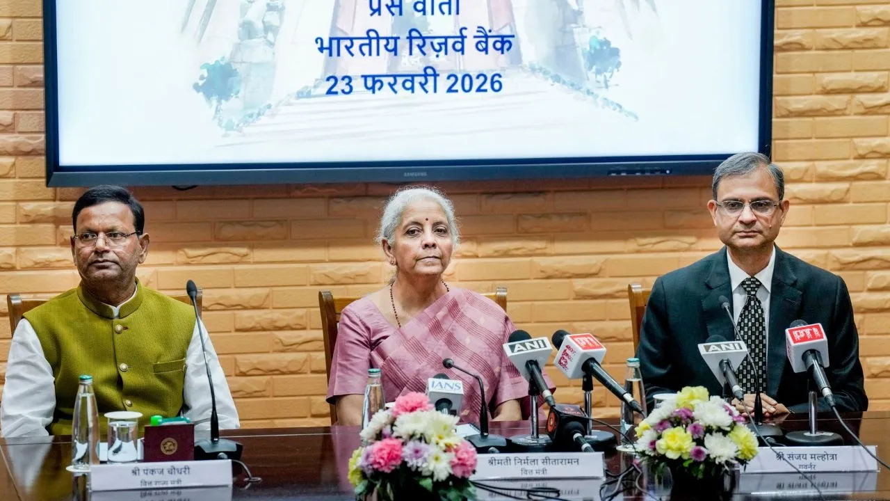 Nirmala Sitharaman Sanjay Malhotra Reserve Bank of India