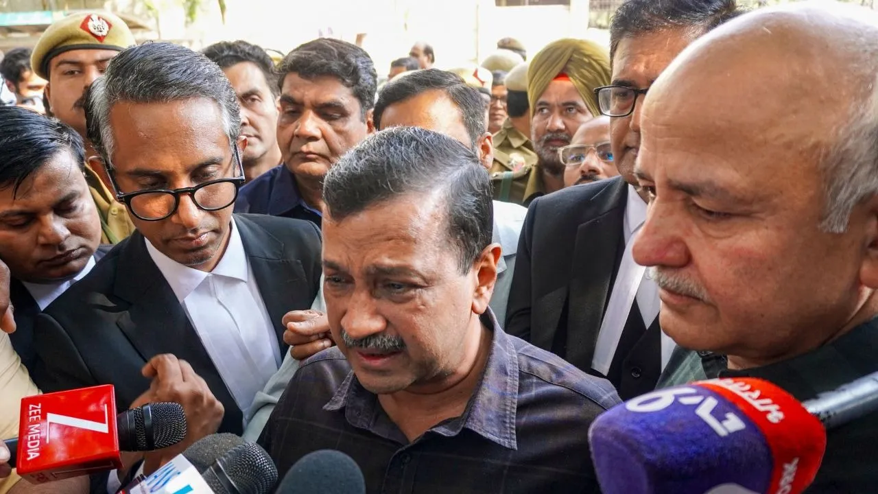 Arvind Kejriwal Manish Sisodia Delhi Liquor Scam