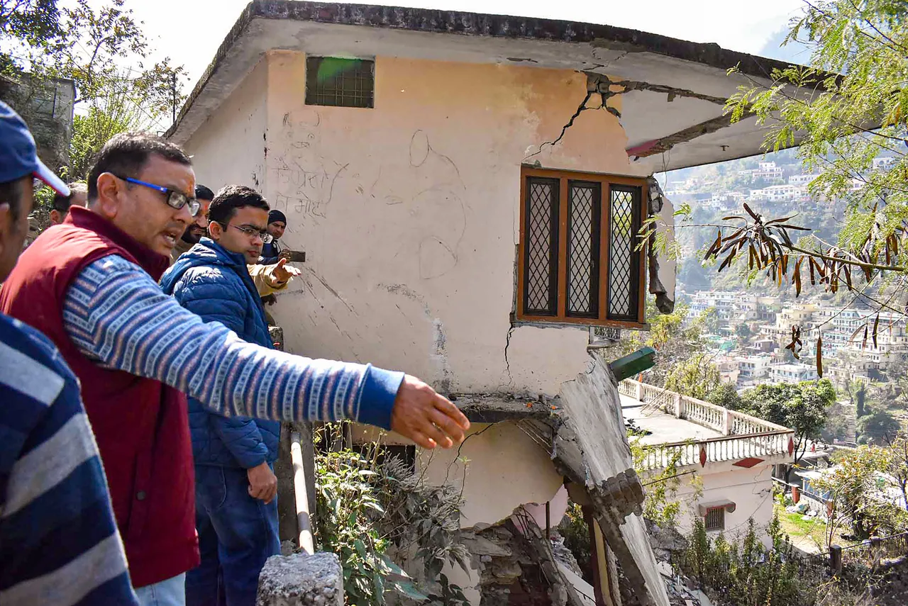 Uttarakhand Chamoli Joshimath Land Subsidence