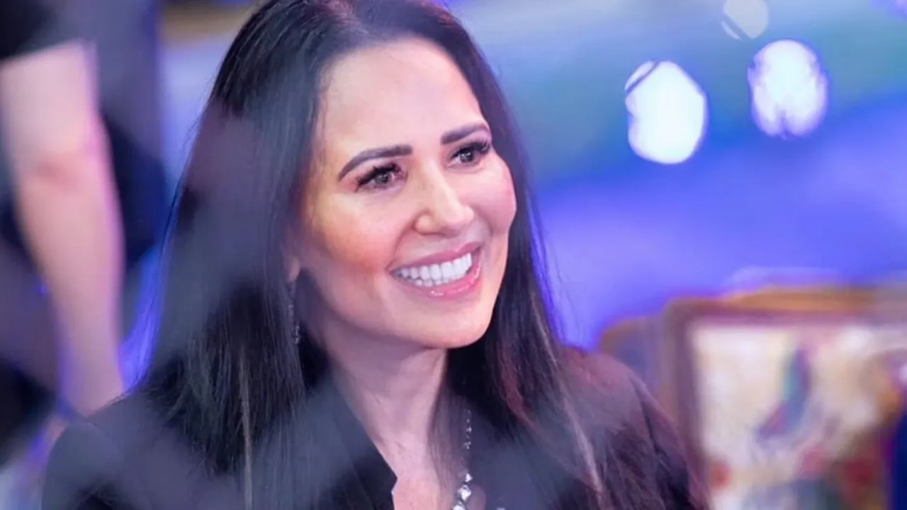 Ayesha Shroff.jpg
