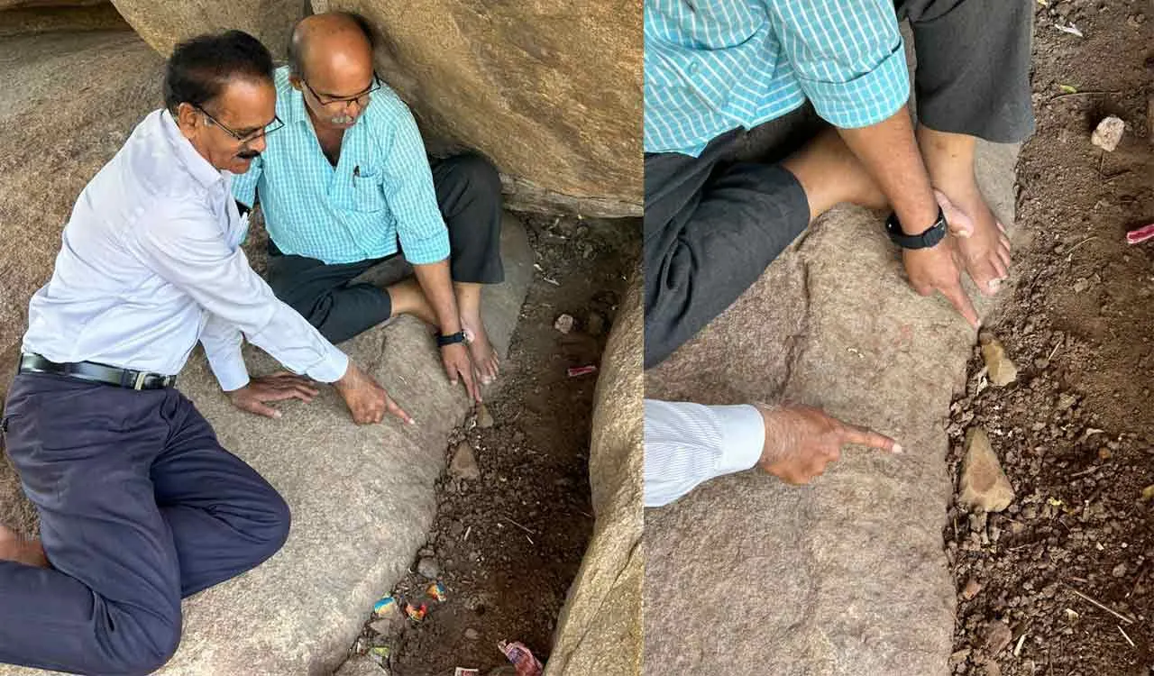Neolithic stone tools Hyderabad.jpg