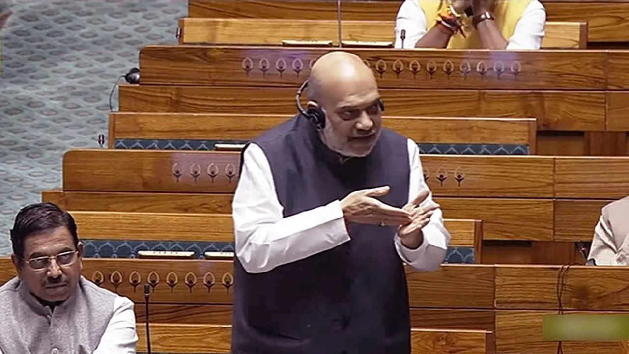 amit shah in lok sabha JK Bill.jpg