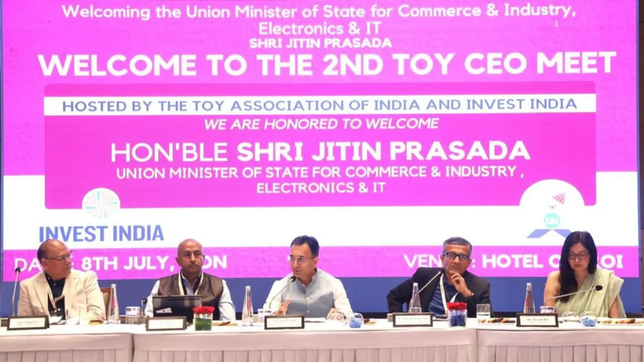 Hon'ble Union Minister of State for Commerce & Industry, Electronics & IT, Jitin Prasada, attended the 15th Toy Biz