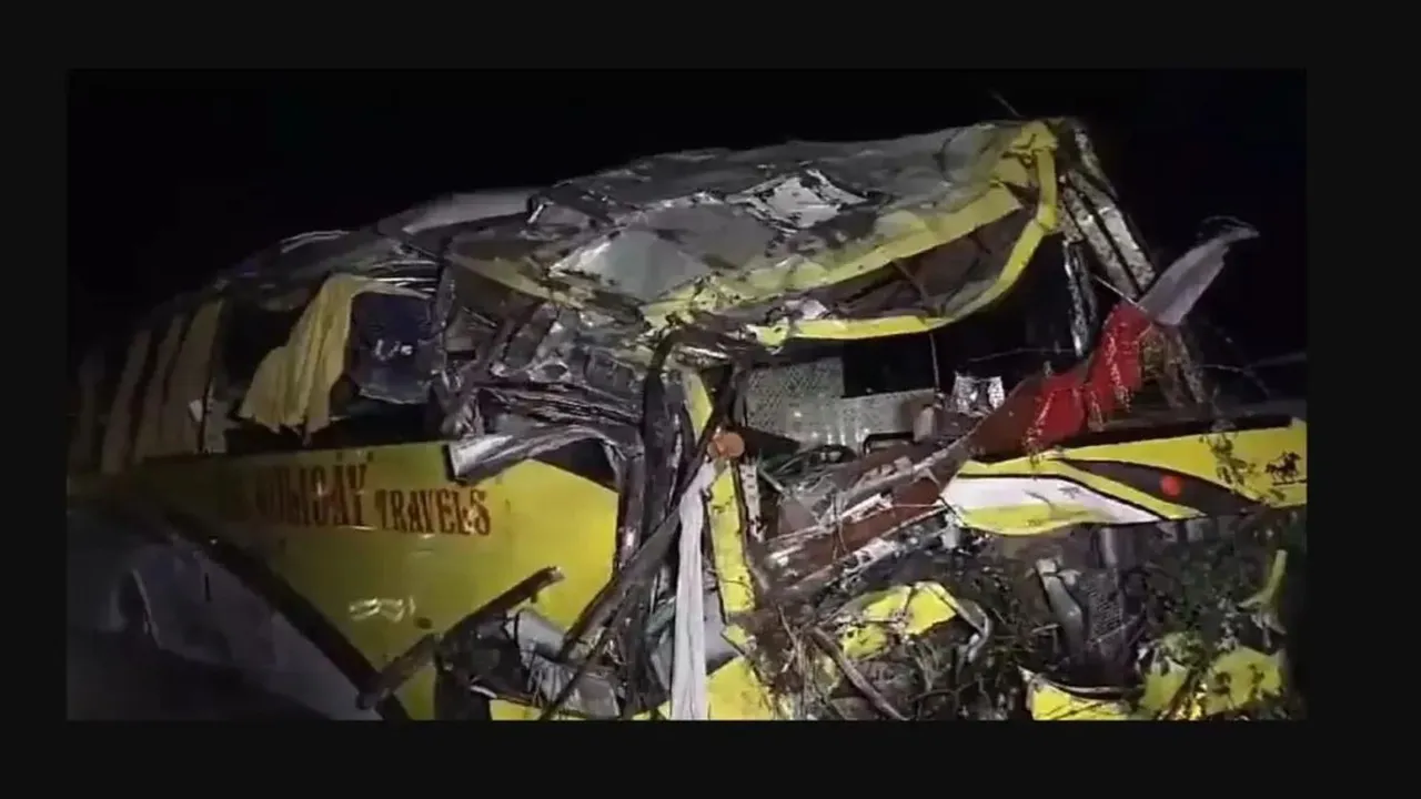Etawah bus accident